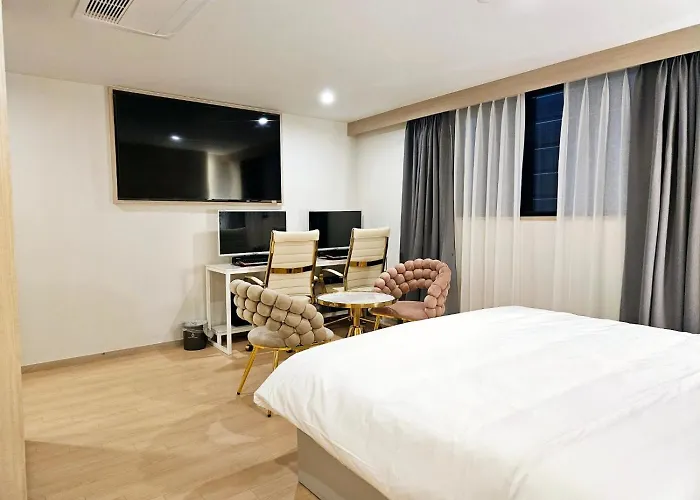 Daeyeon Grandis 3* 釜山