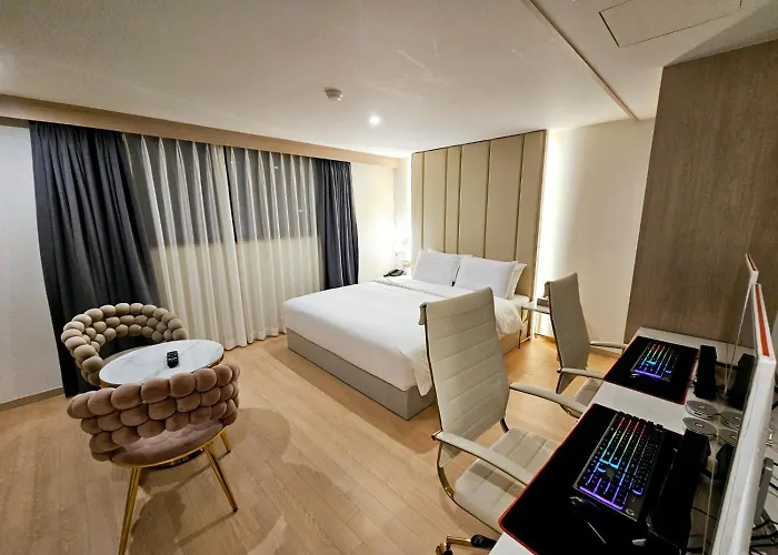 Daeyeon Grandis 酒店 3*