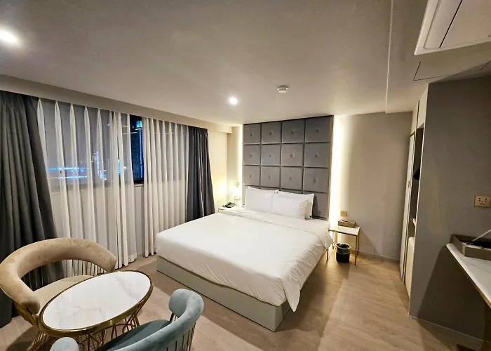酒店 Daeyeon Grandis 釜山